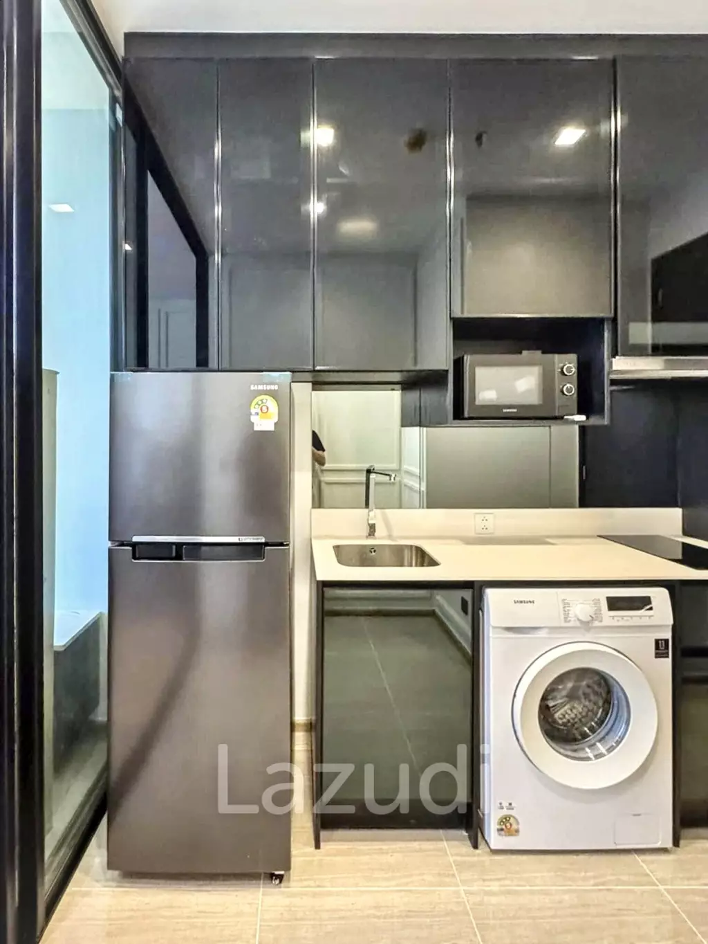 1 Bedroom 1 Bathroom 27 SQ.M Noble Around Ari