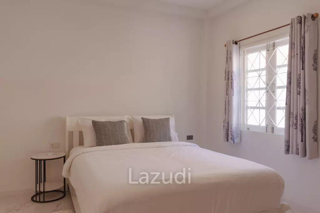 Luxury Pool Villa in Takiab Hua Hin for Sale