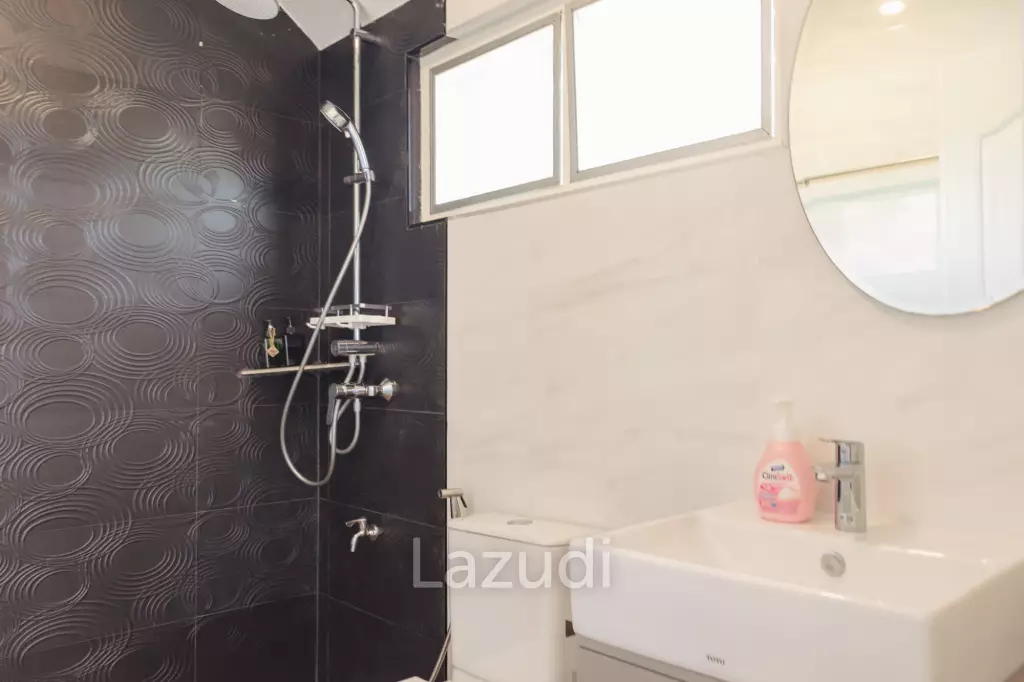 Luxury Pool Villa in Takiab Hua Hin for Sale