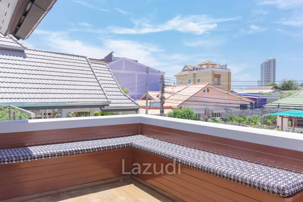 Luxury Pool Villa in Takiab Hua Hin for Sale