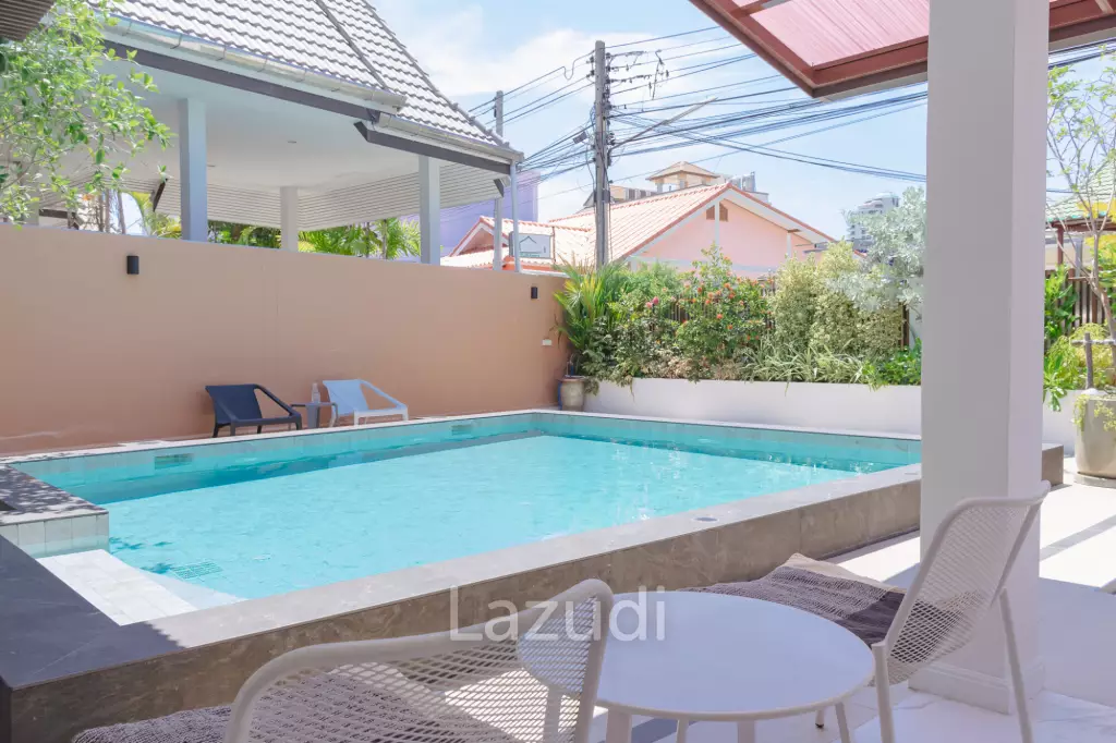 Luxury Pool Villa in Takiab Hua Hin for Sale