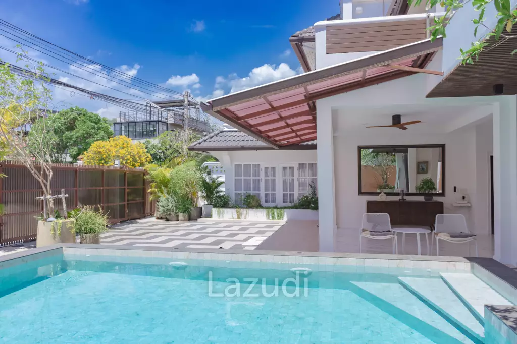 Luxury Pool Villa in Takiab Hua Hin for Sale