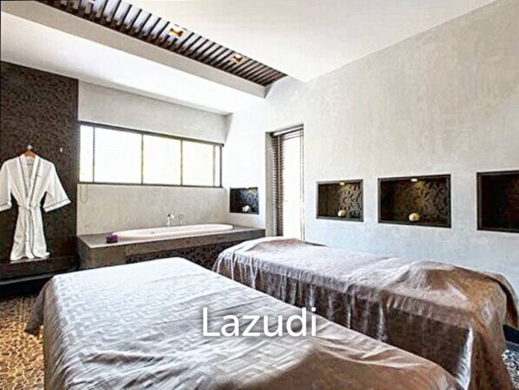 2,400 Sqm 6 Bed 8 Bath Villa For Sale