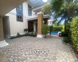 4 Bed 3 Bath 426 Sq.m Narasiri Pattanakarn-Srinakarin