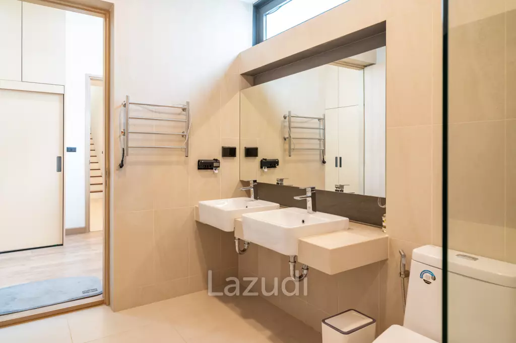 Stunning 3-Bedroom Villa with Sea Views – Paragon Villas Phase 1