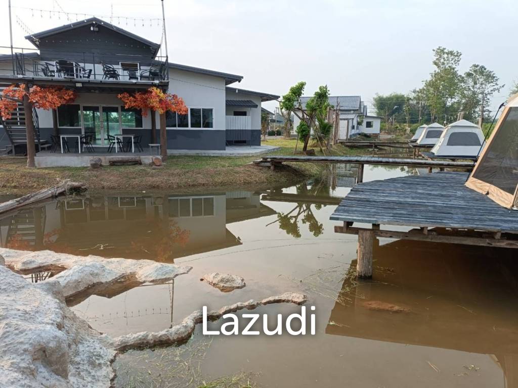 Restaurant and 6 Guest Houses Resort For Sale in Ban Du