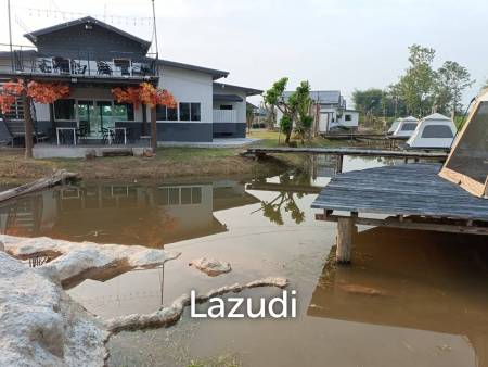 Restaurant and 6 Guest Houses Resort For Sale in Ban Du