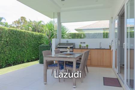 Modern 3 bed pool Villa in Mali Prestige