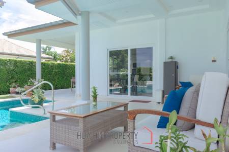Modern 3 bed pool Villa in Mali Prestige