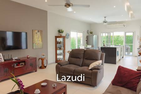 Modern 3 bed pool Villa in Mali Prestige