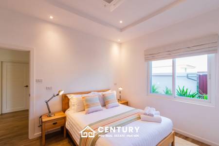 185 sqm pool villa in Mali Bua Thap Tai Hua Hin