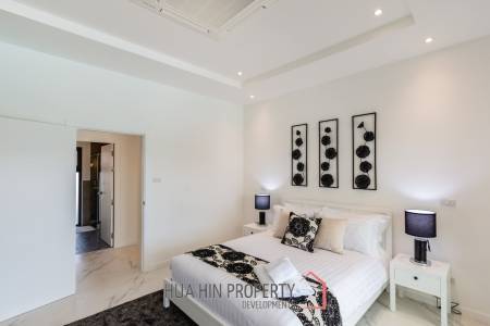 3 Bed 3 Bath 185 SQ,M Mali Bua Villa Leelawadee Essence