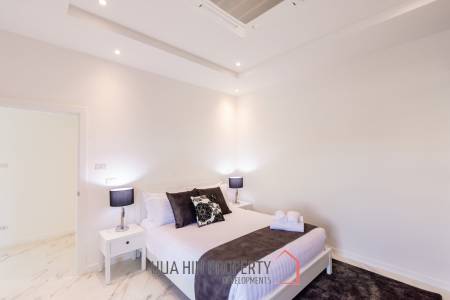 3 Bed 3 Bath 185 SQ,M Mali Bua Villa Leelawadee Essence