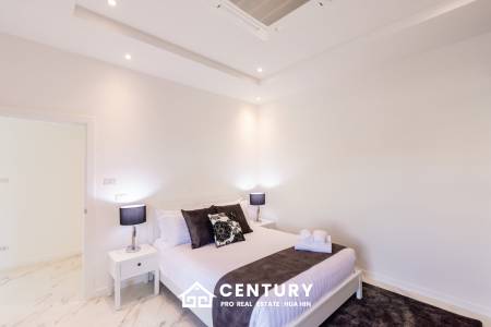 Modern 185 sqm pool villa in Mali Bua Hua Hin