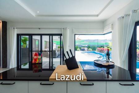 3 Bed 3 Bath 185 SQ,M Mali Bua Villa Leelawadee Essence