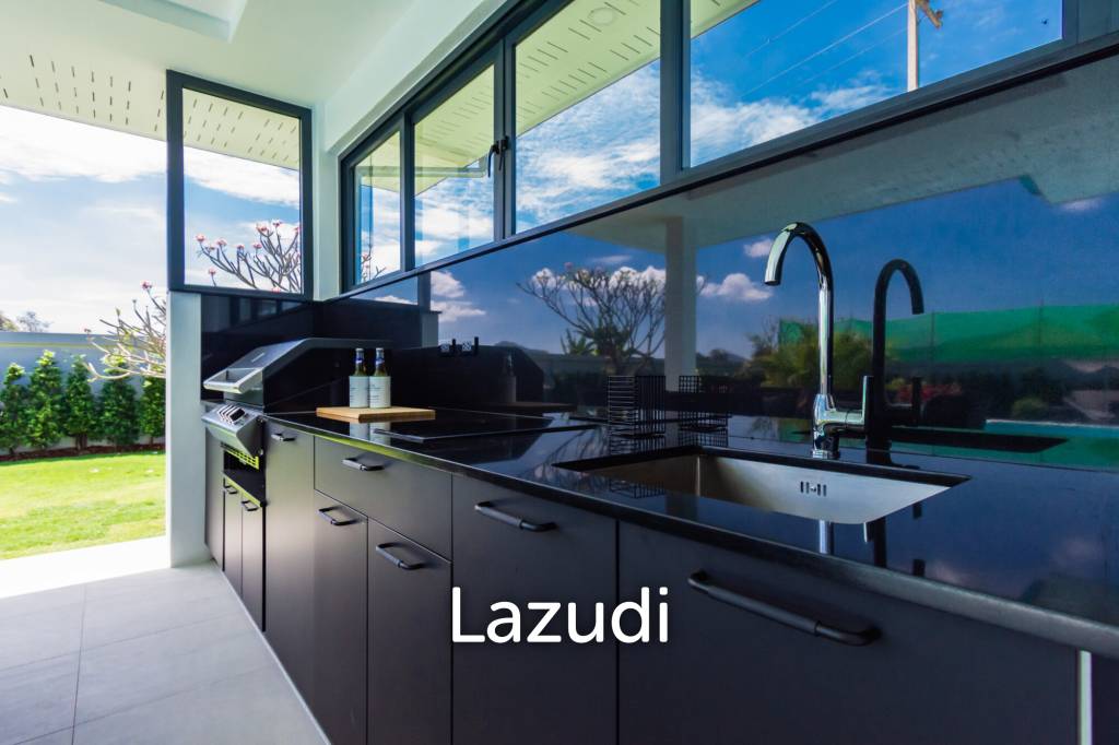 3 Bed 3 Bath 185 SQ,M Mali Bua Villa Leelawadee Essence