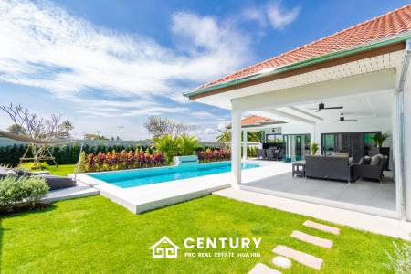 Modern 185 sqm pool villa in Mali Bua Hua Hin