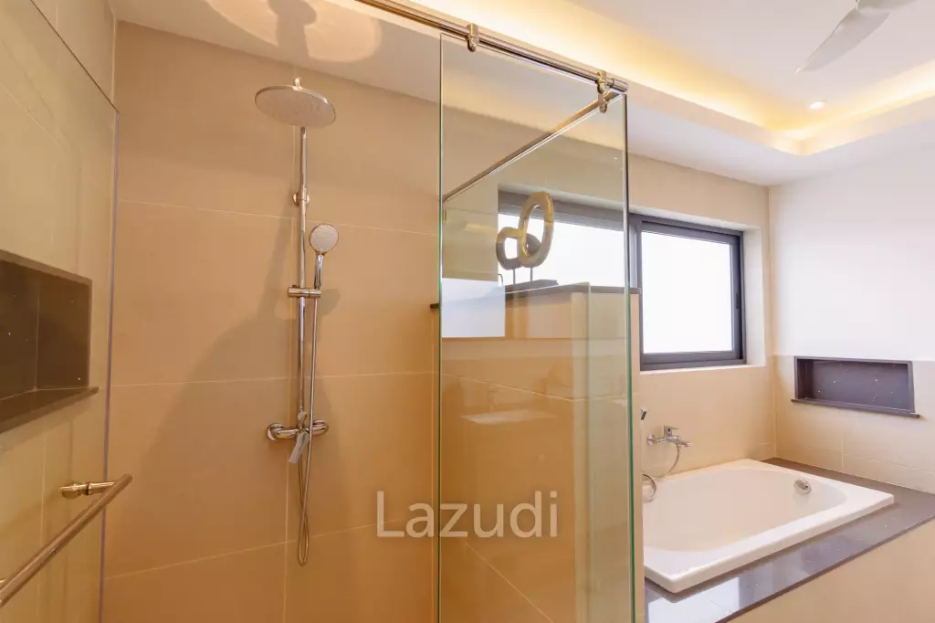 Modern 185 sqm pool villa in Mali Bua Hua Hin