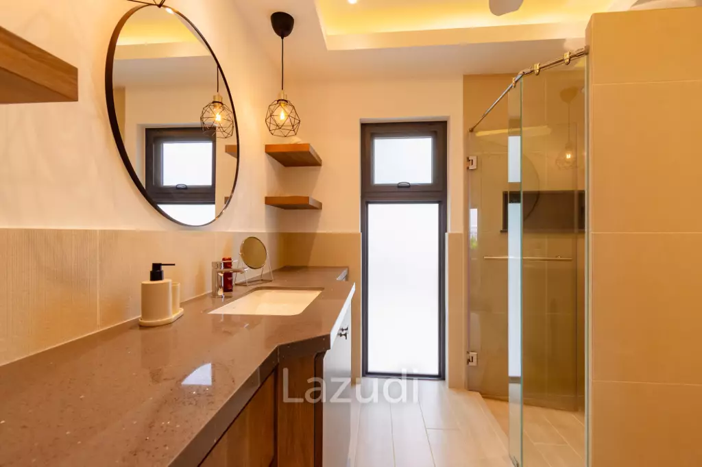 Modern 185 sqm pool villa in Mali Bua Hua Hin