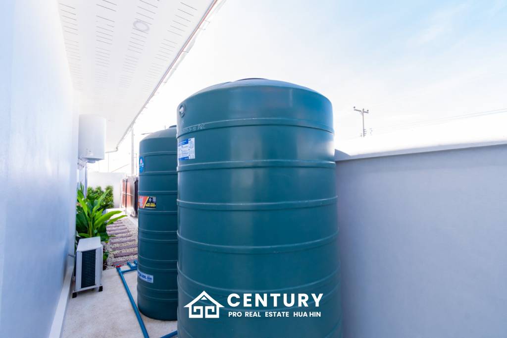 202 sqm pool villa in Mali Bua, Thap Tai Hua Hin