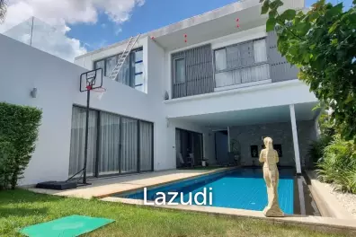 4 Beds 5 Baths 240 SQ.M. Palm Lakeside Villas