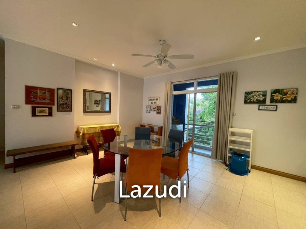 Blue Lagoon: Large 2 Bed Luxury Condo with Hotel Facilities
