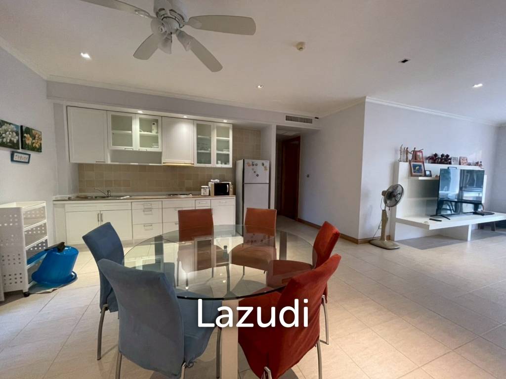 Blue Lagoon: Large 2 Bed Luxury Condo with Hotel Facilities