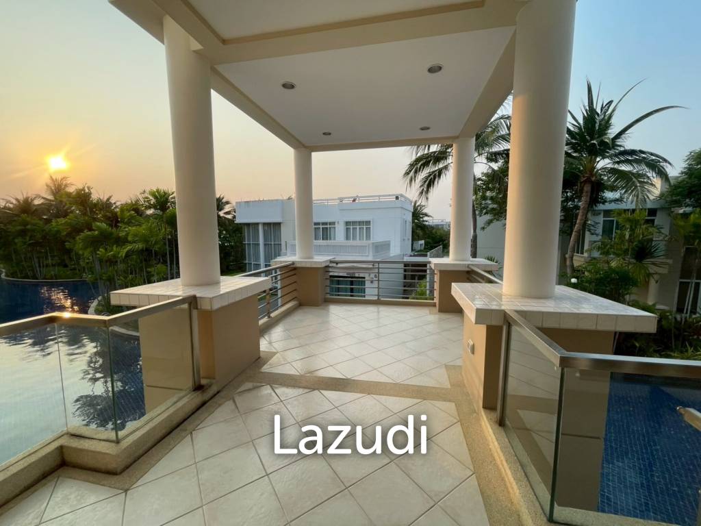 Blue Lagoon: Large 2 Bed Luxury Condo with Hotel Facilities