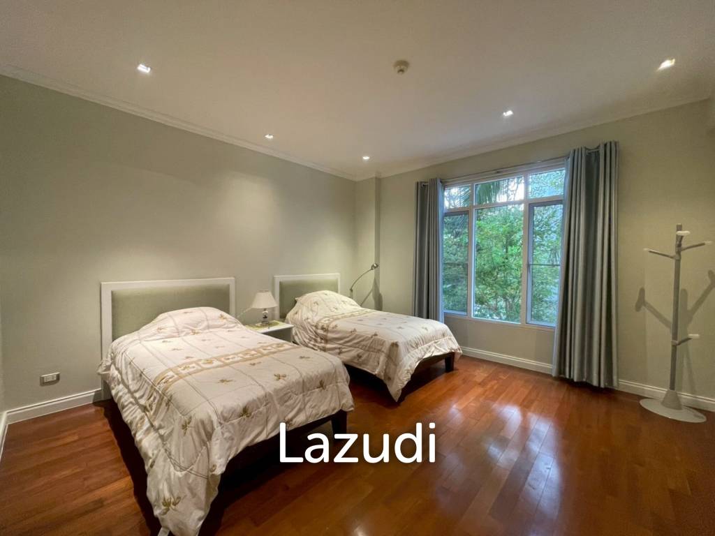 Blue Lagoon: Large 2 Bed Luxury Condo with Hotel Facilities