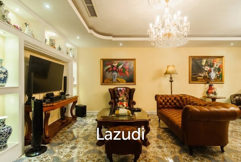 Beachfront 4 Bedroom Pool Villa At Laguna