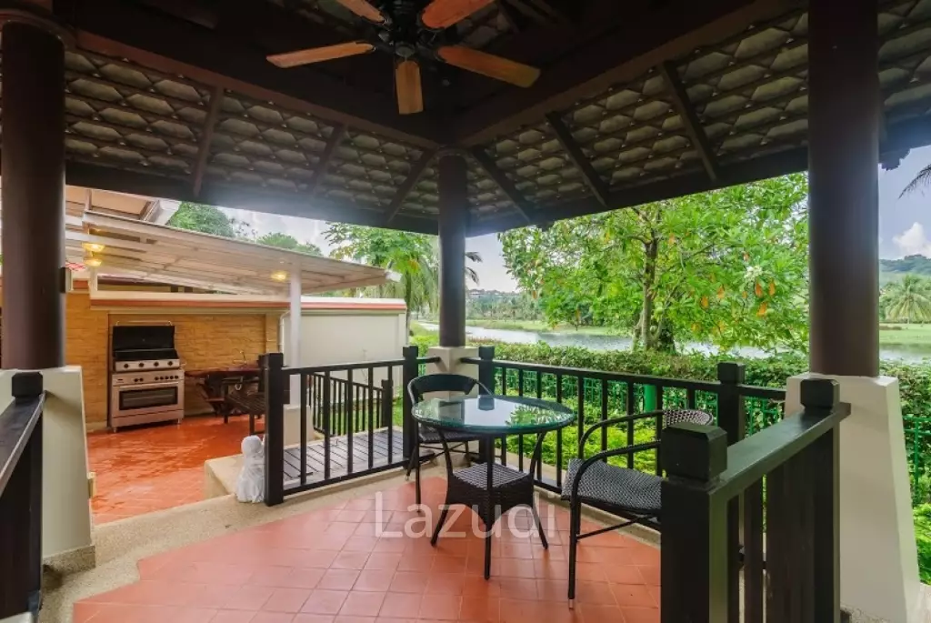 Beachfront 4 Bedroom Pool Villa At Laguna