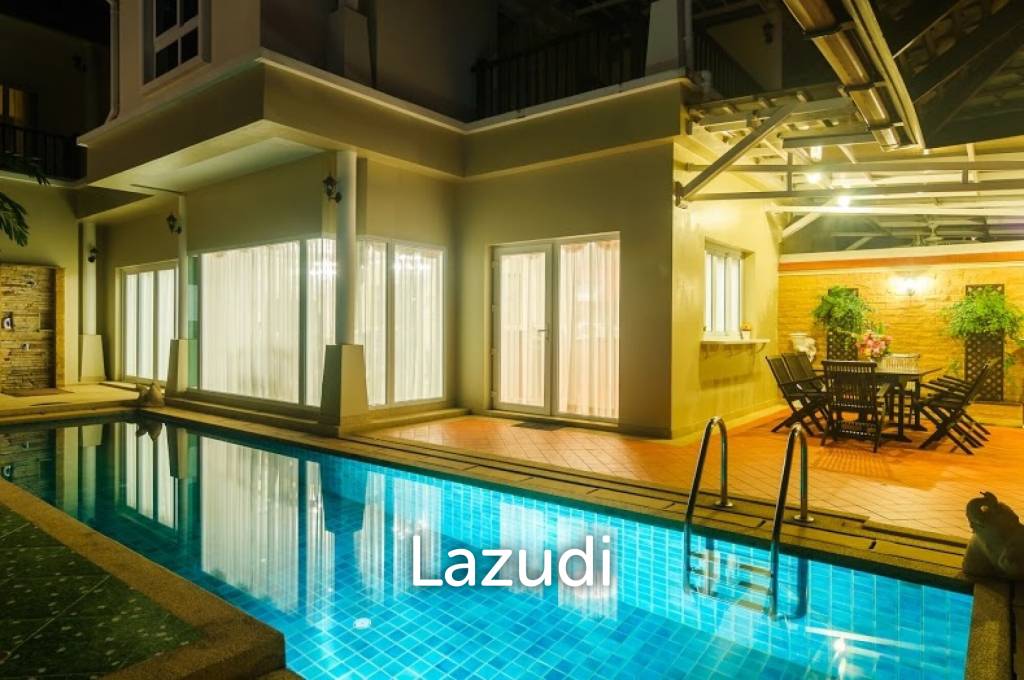 Beachfront 4 Bedroom Pool Villa At Laguna