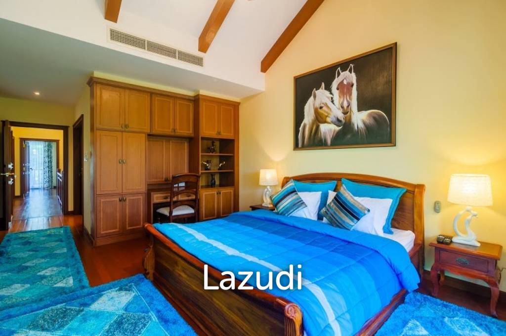 Beachfront 4 Bedroom Pool Villa At Laguna