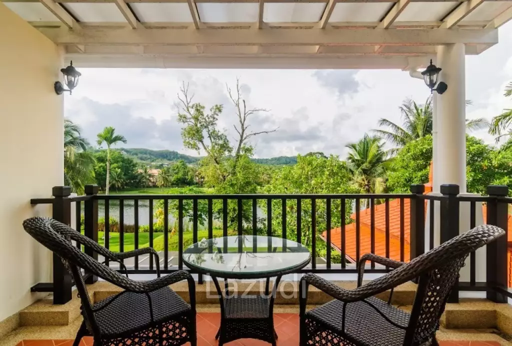 Beachfront 4 Bedroom Pool Villa At Laguna