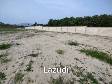 200 SQWA of Subdivided Home Development Plots Near Black Mountain Golf
