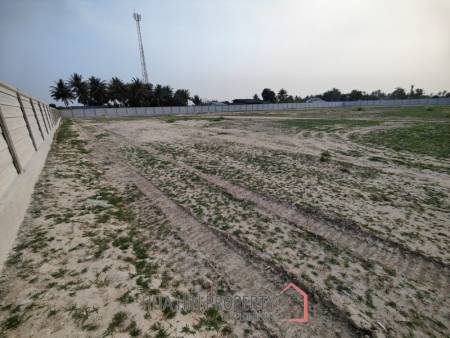 200 SQWA of Subdivided Home Development Plots Near Black Mountain Golf