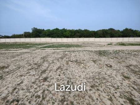 200 SQWA of Subdivided Home Development Plots Near Black Mountain Golf