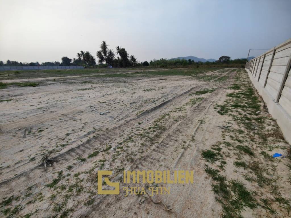 ขายที่ดินวิวภูเขาใกล้สนามกอล์ฟในหัวหิน