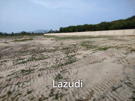 200 SQWA Freehold Land for Sale Near Black Mountain Golf