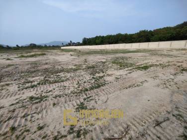 200 SQWA Freehold Land for Sale Near Black Mountain Golf