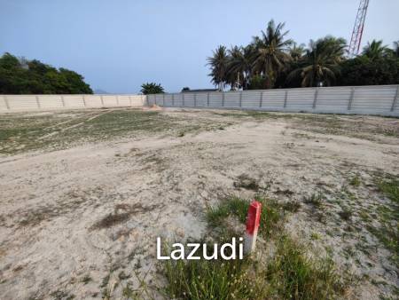 200 SQWA Freehold Land for Sale Near Black Mountain Golf