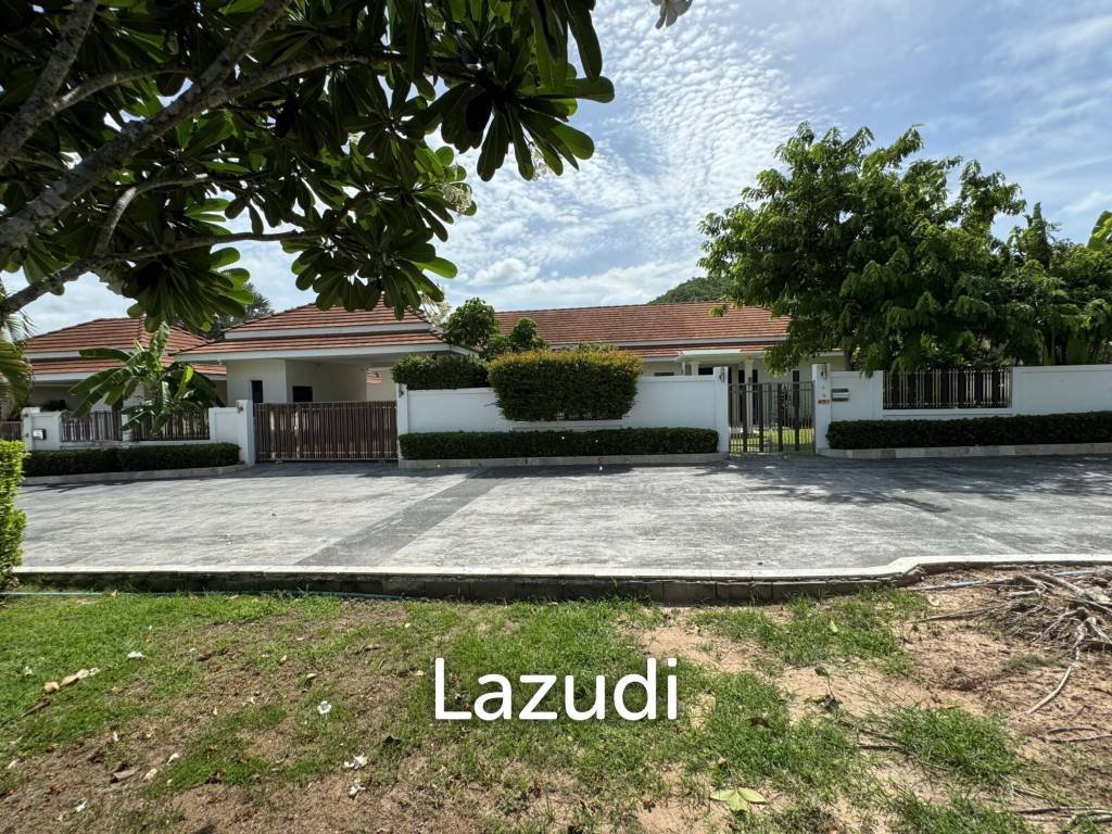 RED MOUNTAIN WATERSIDE : Luxury 4 Bed Pool Villa