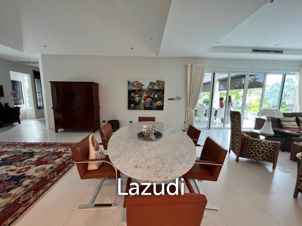 RED MOUNTAIN WATERSIDE : Luxury 4 Bed Pool Villa