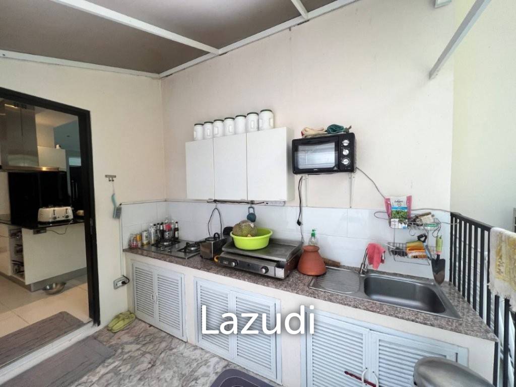 RED MOUNTAIN WATERSIDE : Luxury 4 Bed Pool Villa