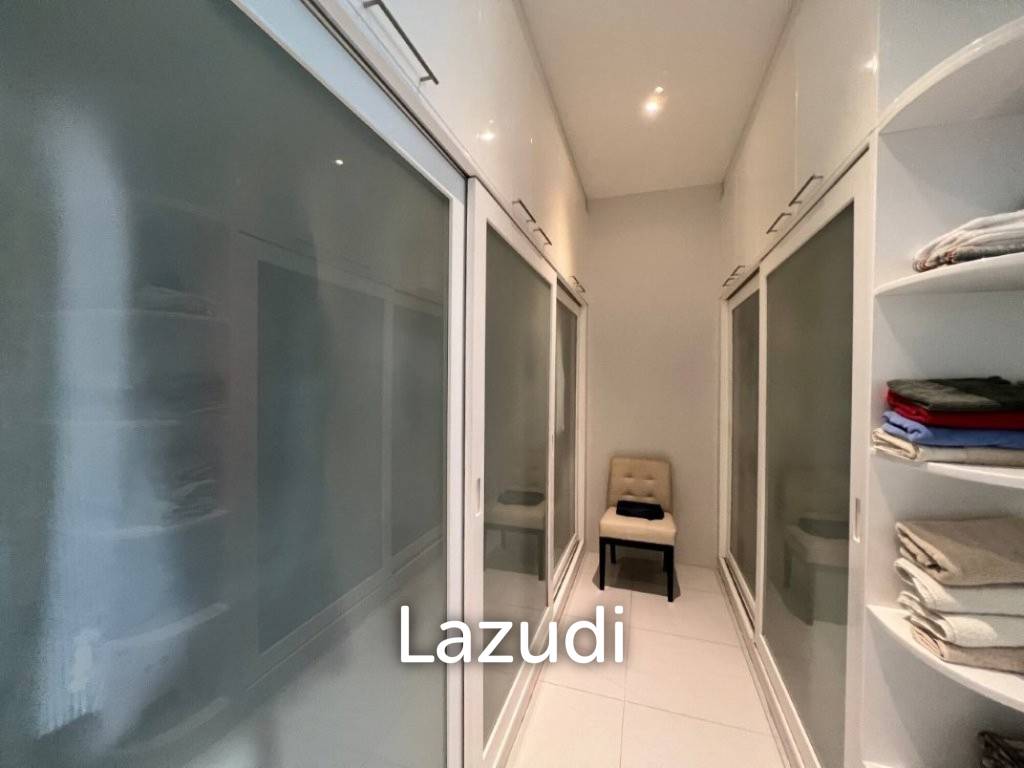 RED MOUNTAIN WATERSIDE : Luxury 4 Bed Pool Villa