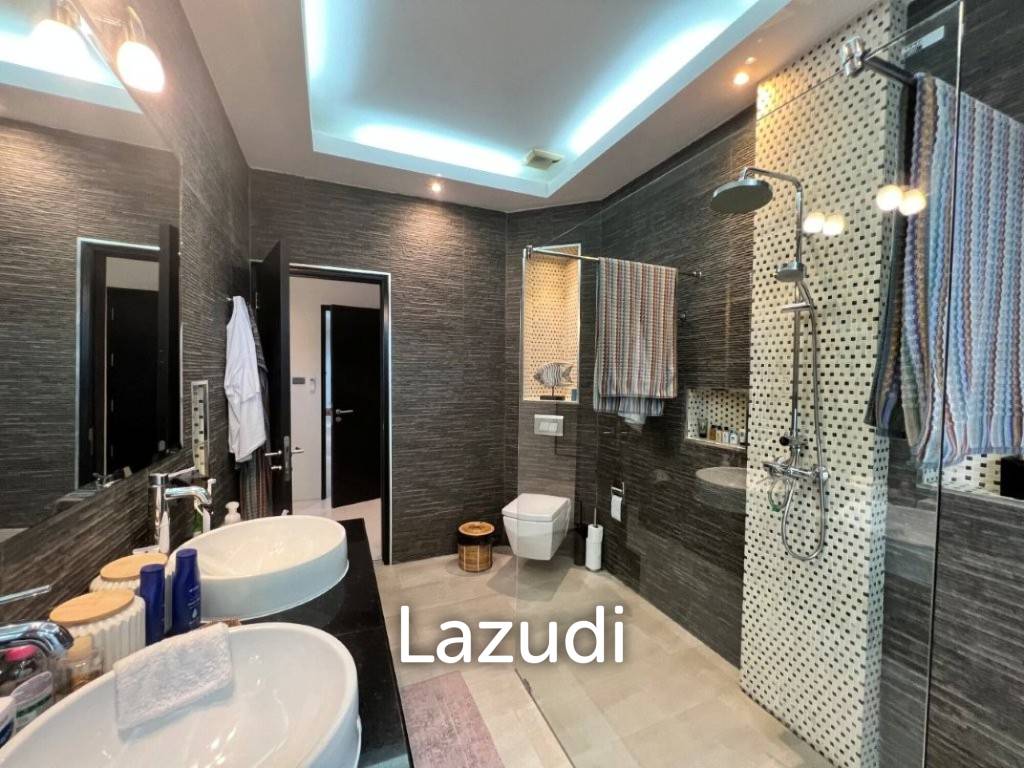 RED MOUNTAIN WATERSIDE : Luxury 4 Bed Pool Villa