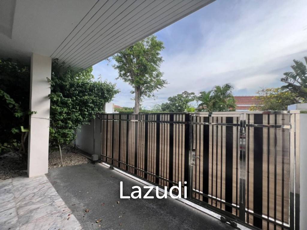 RED MOUNTAIN WATERSIDE : Luxury 4 Bed Pool Villa