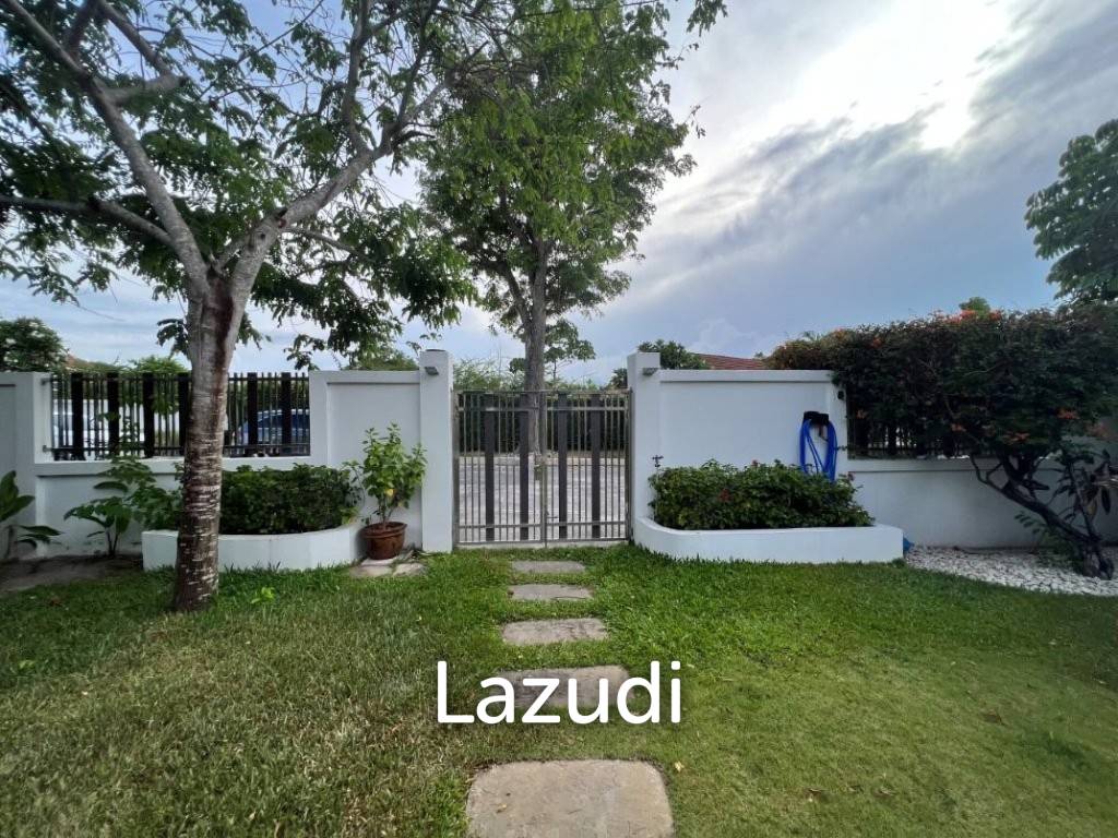 RED MOUNTAIN WATERSIDE : Luxury 4 Bed Pool Villa