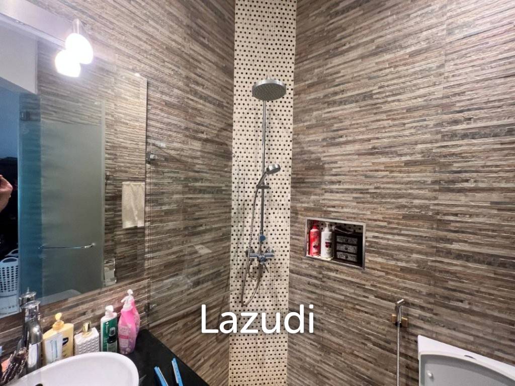 RED MOUNTAIN WATERSIDE : Luxury 4 Bed Pool Villa