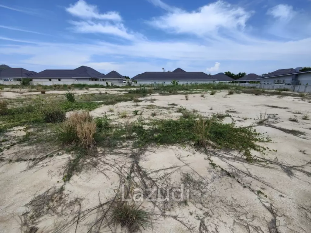 Prime Freehold Land 1-3-35 Rai Semi-Corner Plot with Mountain Views in Hua Hin